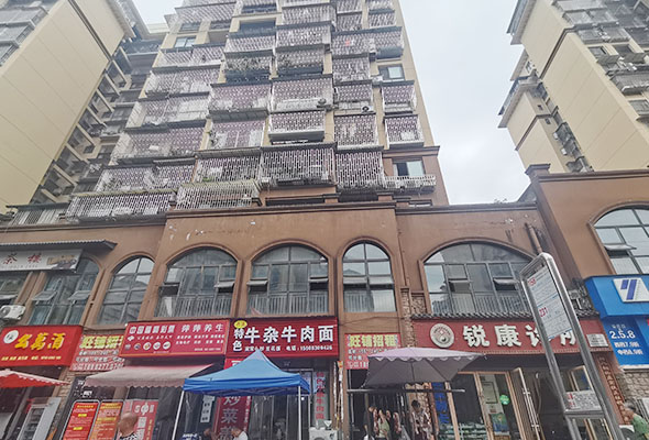 江陽(yáng)區(qū)利民路三段11號(hào)樓37號(hào)(拉菲小鎮(zhèn)商業(yè)房第二次拍賣)